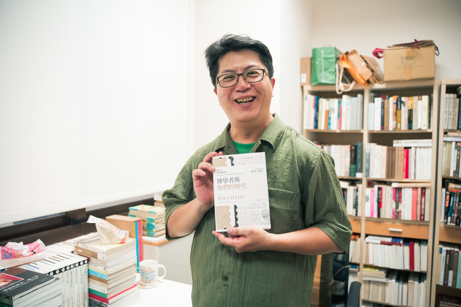 善祿老師與推薦書單【博學者與他們的時代】書本合照